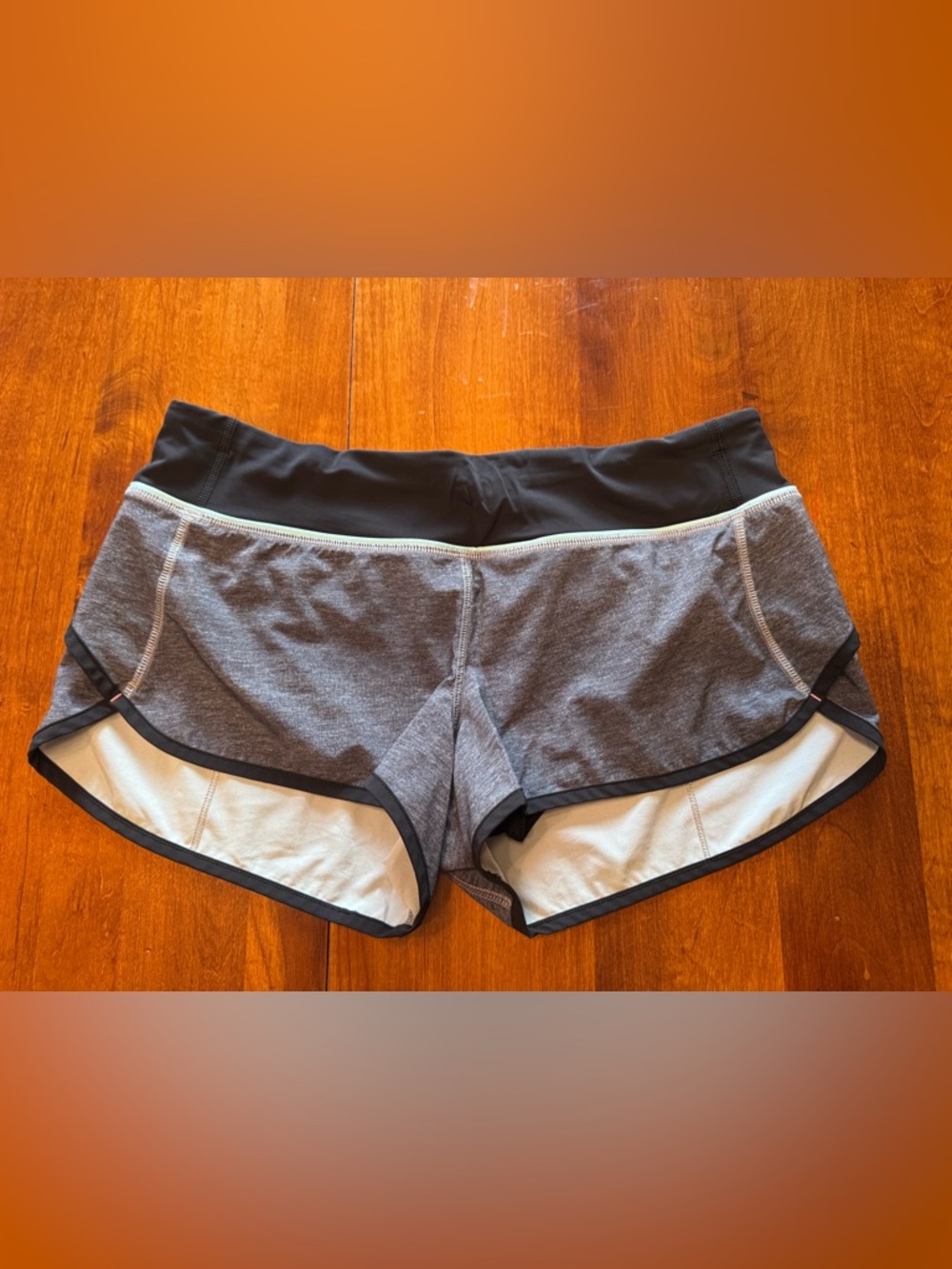 lululemon athletica Gray and Black Women's Speed Shorts 2 1/2” RARE